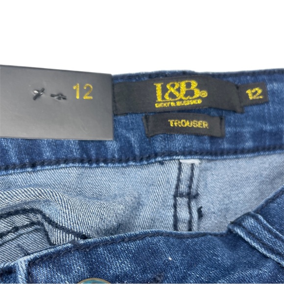 L & B Lucky & Blessed Western Beaded Jeans - Picture 4 of 16